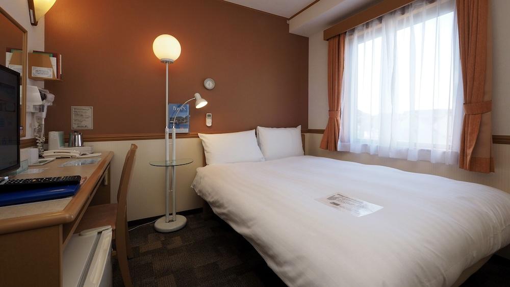 Toyoko Inn Matsuyama Ichibancho Kültér fotó