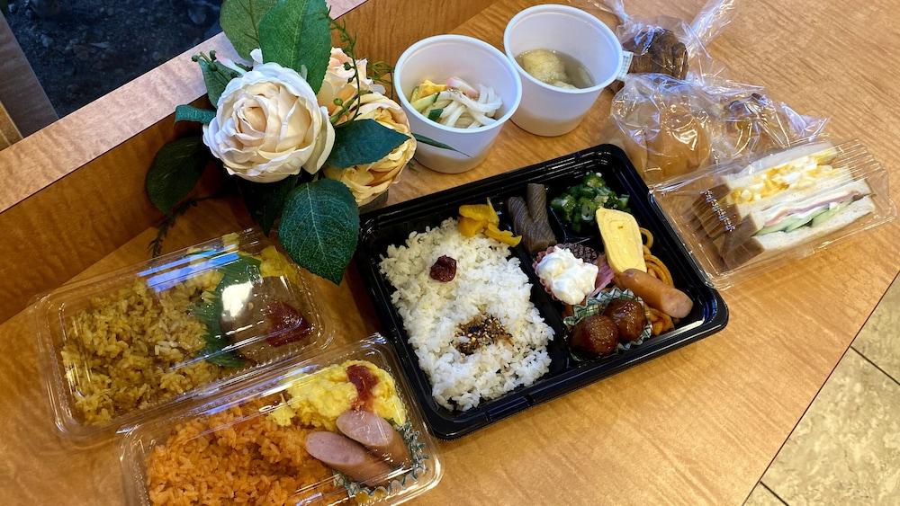 Toyoko Inn Matsuyama Ichibancho Kültér fotó