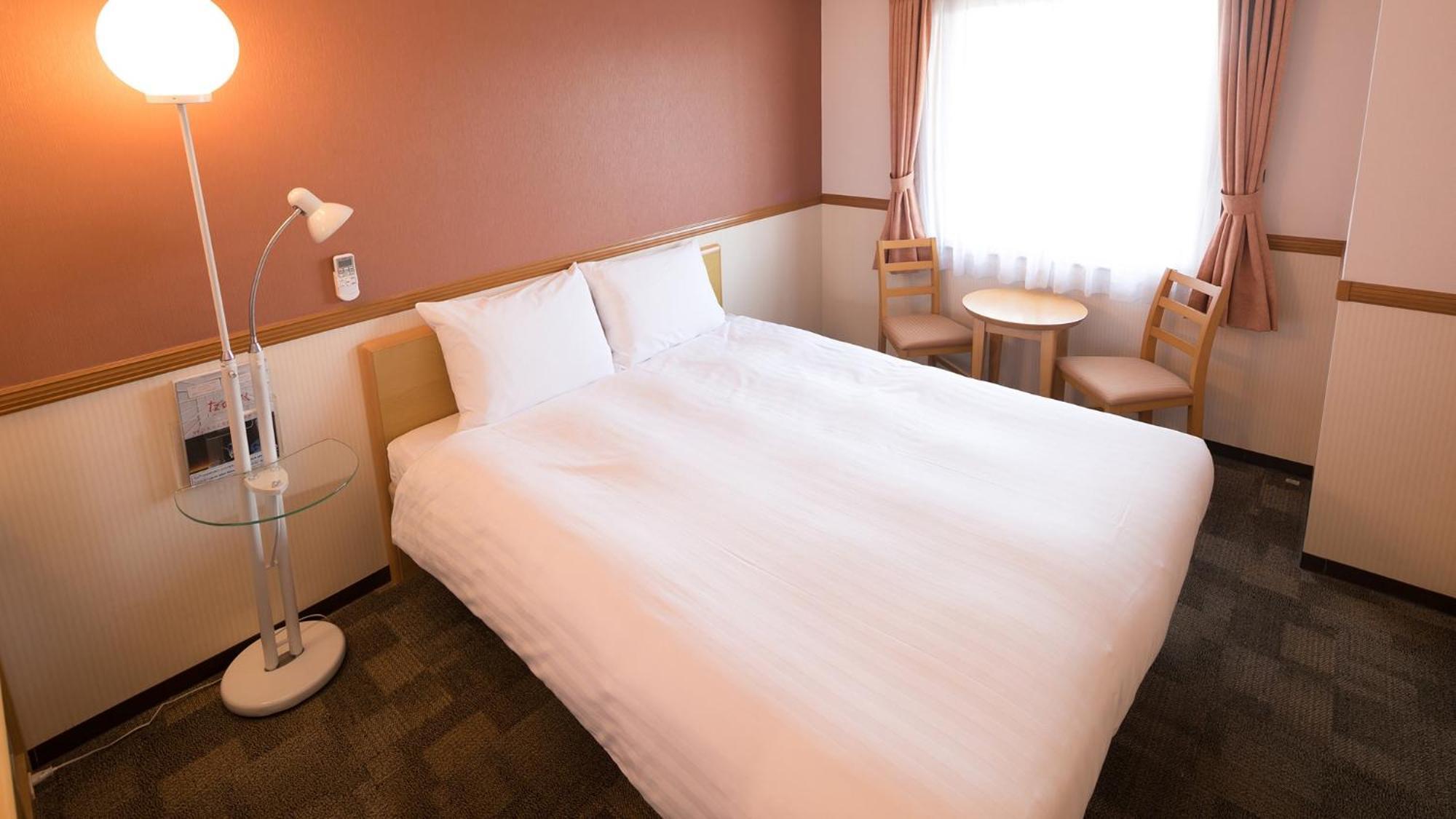 Toyoko Inn Matsuyama Ichibancho Szoba fotó