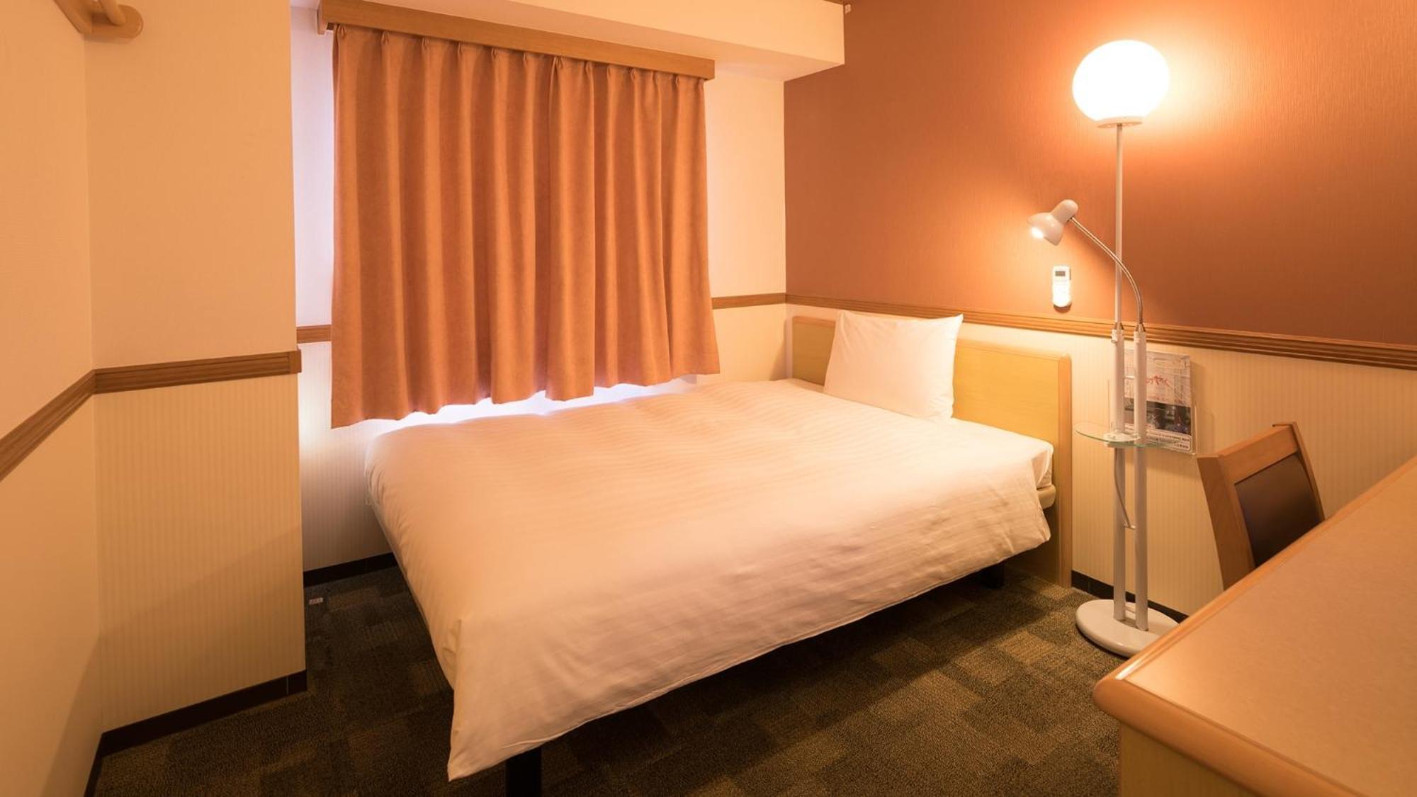 Toyoko Inn Matsuyama Ichibancho Szoba fotó